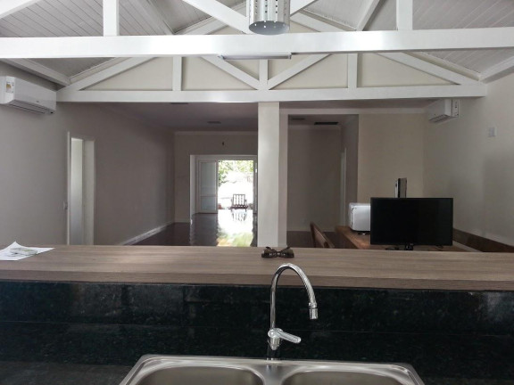 Imagem Casa com 4 Quartos à Venda, 350 m² em Cachoeira Do Bom Jesus - Florianópolis Imagem Casa com 4 Quartos à Venda, 350 m² em Cachoeira Do Bom Jesus - Florianópolis