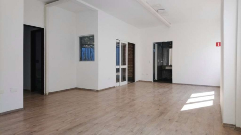 Imagem Casa à Venda ou Locação, 257 m² em Vila Santo Antonio - Cotia Imagem Casa à Venda ou Locação, 257 m² em Vila Santo Antonio - Cotia