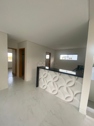 Casa com 4 Quartos à Venda, 205 m² em Lagoa - Macaé