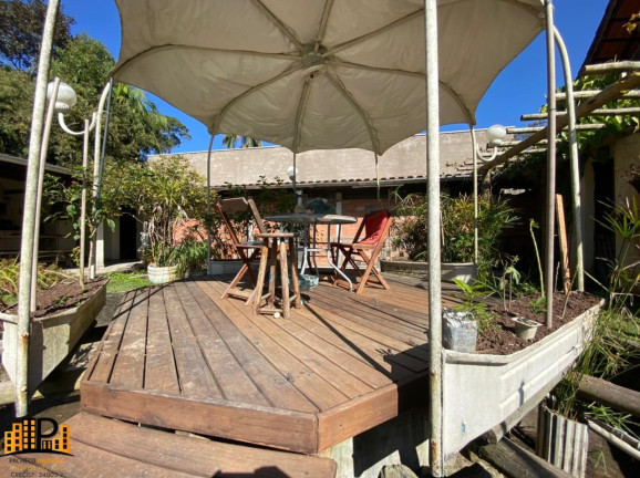 Imagem Imóvel com 6 Quartos à Venda, 350 m² em Padeiros - Juquitiba