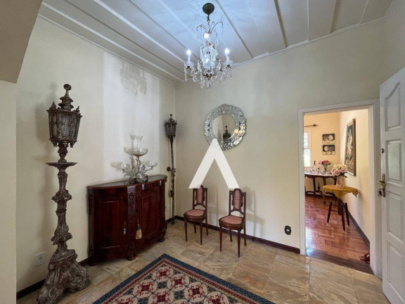 Imagem Casa com 9 Quartos à Venda, 235 m² em Quebra Frascos - Teresópolis Imagem Casa com 9 Quartos à Venda, 235 m² em Quebra Frascos - Teresópolis