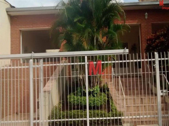 Casa com 5 Quartos à Venda, 450 m² em Centro - Sorocaba