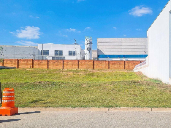 Terreno à Venda, 330 m² em Ibiti Reserva - Sorocaba