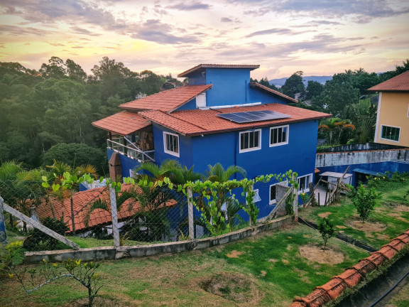 Imagem Casa com 3 Quartos à Venda, 376 m² em Granja Caiapia - Cotia Imagem Casa com 3 Quartos à Venda, 376 m² em Granja Caiapia - Cotia