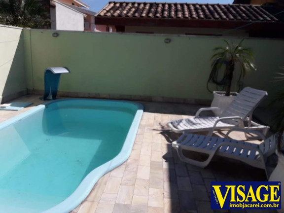 Imagem Casa com 3 Quartos à Venda, em São Cristovão Estiva - Taubaté Imagem Casa com 3 Quartos à Venda, em São Cristovão Estiva - Taubaté