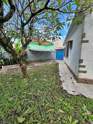 Imagem Casa com 3 Quartos à Venda, 120 m² em Passo Da Areia - Porto Alegre Imagem Casa com 3 Quartos à Venda, 120 m² em Passo Da Areia - Porto Alegre