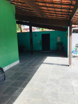 Imagem Casa com 3 Quartos à Venda, 300 m² em Canto Do Forte - Praia Grande Imagem Casa com 3 Quartos à Venda, 300 m² em Canto Do Forte - Praia Grande