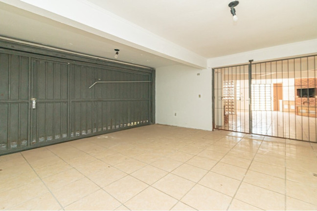Imagem Casa com 3 Quartos à Venda, 298 m² em Chácara Das Pedras - Porto Alegre