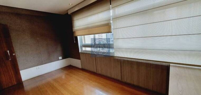 Imagem Apartamento com 3 Quartos à Venda, 251 m² em Jardim Paulista - São Paulo Imagem Apartamento com 3 Quartos à Venda, 251 m² em Jardim Paulista - São Paulo