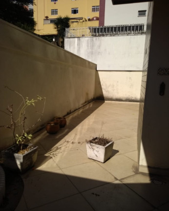 Imagem Imóvel com 2 Quartos à Venda, 175 m² em São Mateus - Juiz De Fora Imagem Imóvel com 2 Quartos à Venda, 175 m² em São Mateus - Juiz De Fora