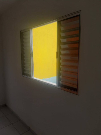 Imagem Casa de Condomínio com 2 Quartos à Venda,  em Lopes De Oliveira - Sorocaba