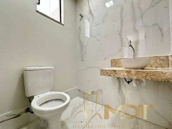 Imagem Casa com 3 Quartos à Venda, 128 m² em Santa Mônica - Belo Horizonte Imagem Casa com 3 Quartos à Venda, 128 m² em Santa Mônica - Belo Horizonte