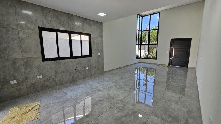 Imagem Casa com 3 Quartos à Venda, 160 m² em Jardim Florença - Foz Do Iguaçu Imagem Casa com 3 Quartos à Venda, 160 m² em Jardim Florença - Foz Do Iguaçu