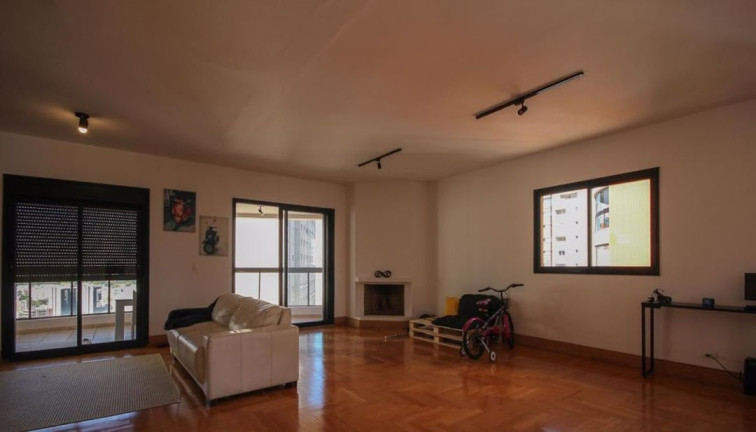 Imagem Apartamento com 3 Quartos à Venda, 160 m² em Panamby - São Paulo Imagem Apartamento com 3 Quartos à Venda, 160 m² em Panamby - São Paulo