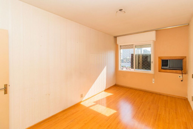 Imagem Apartamento com 3 Quartos à Venda, 141 m² em Menino Deus - Porto Alegre