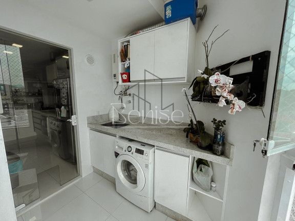Imagem Apartamento com 2 Quartos à Venda, 90 m² em Centro - Camboriú