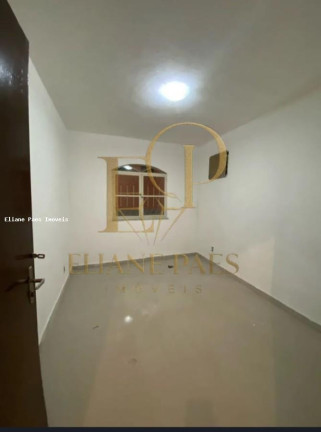 Imagem Casa com 3 Quartos à Venda, 200 m² em Califórnia - Itaguaí