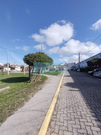 Imagem Casa com 2 Quartos à Venda, 64 m² em Areal - Pelotas
