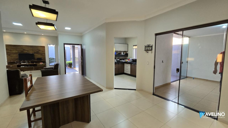 Imagem Casa com 3 Quartos à Venda, 168 m² em Santa Fé - Dourados Imagem Casa com 3 Quartos à Venda, 168 m² em Santa Fé - Dourados