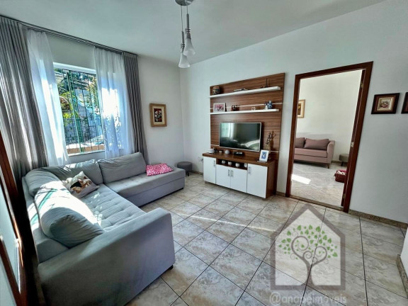 Imagem Casa com 3 Quartos à Venda, 169 m² em Trindade - Florianópolis Imagem Casa com 3 Quartos à Venda, 169 m² em Trindade - Florianópolis