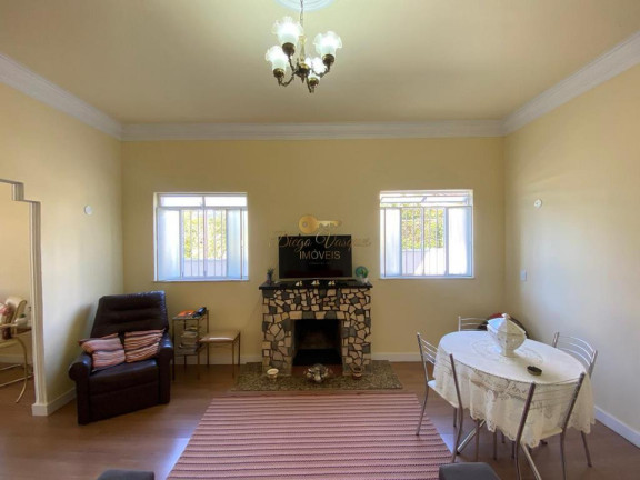 Imagem Casa com 4 Quartos à Venda, 246 m² em Alto - Teresópolis Imagem Casa com 4 Quartos à Venda, 246 m² em Alto - Teresópolis