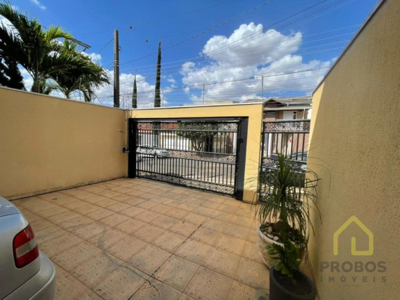 Casa com 4 Quartos à Venda, 220 m² em Jardim Regina - Indaiatuba