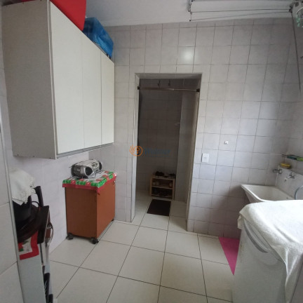 Imagem Imóvel com 3 Quartos à Venda, 99 m² em Cambuí - Campinas Imagem Imóvel com 3 Quartos à Venda, 99 m² em Cambuí - Campinas
