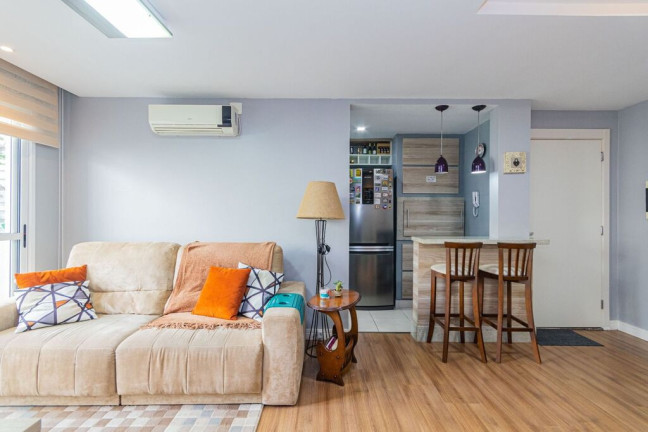 Imagem Apartamento com 3 Quartos à Venda, 72 m² em Tristeza - Porto Alegre