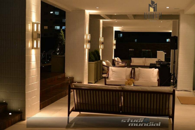 Imagem Apartamento com 3 Quartos à Venda, 161 m² em Centro - Balneário Camboriú Imagem Apartamento com 3 Quartos à Venda, 161 m² em Centro - Balneário Camboriú