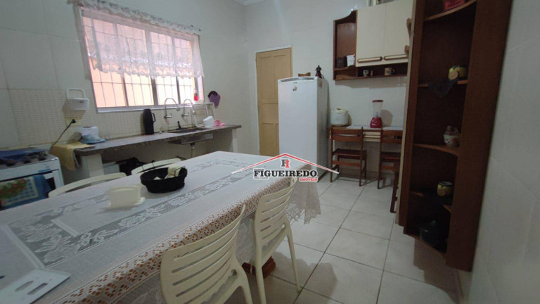 Imagem Sobrado com 3 Quartos à Venda, 144 m² em Canto Do Forte - Praia Grande Imagem Sobrado com 3 Quartos à Venda, 144 m² em Canto Do Forte - Praia Grande