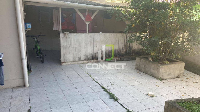Imagem Casa com 3 Quartos à Venda, 80 m² em Centro - Itajaí Imagem Casa com 3 Quartos à Venda, 80 m² em Centro - Itajaí