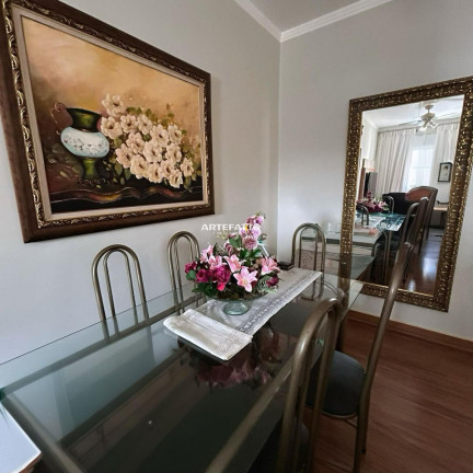 Imagem Apartamento com 2 Quartos à Venda, 62 m²