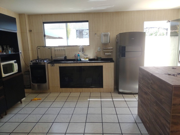 Imagem Imóvel com 3 Quartos para Alugar, 248 m² em Centro - Araruama