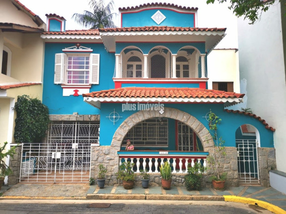 Casa com 4 Quartos à Venda, 240 m² em Cambuci - São Paulo