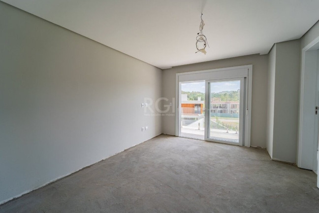 Imagem Imóvel com 3 Quartos à Venda, 300 m² em Vila Nova - Porto Alegre Imagem Imóvel com 3 Quartos à Venda, 300 m² em Vila Nova - Porto Alegre