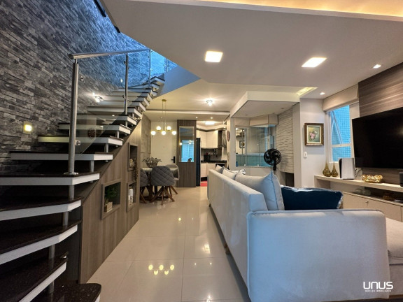 Imagem Cobertura com 3 Quartos à Venda, 137 m² em Abraão - Florianópolis