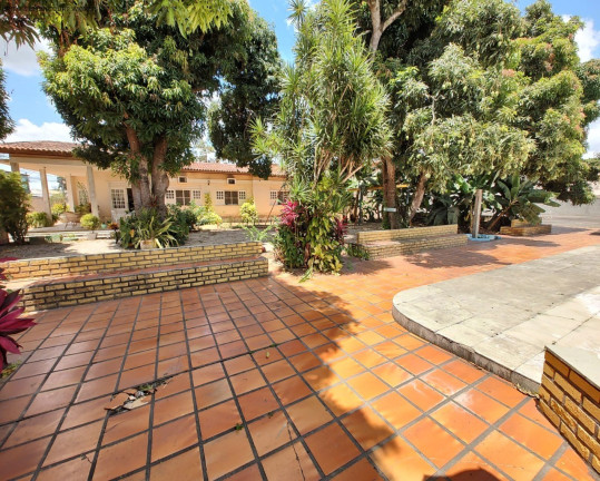 Imagem Casa com 5 Quartos à Venda, 497 m² em Serraria Brasil - Feira De Santana Imagem Casa com 5 Quartos à Venda, 497 m² em Serraria Brasil - Feira De Santana
