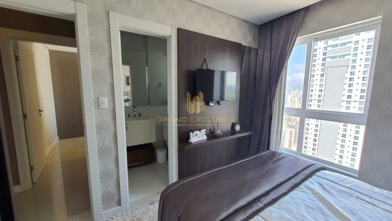 Imagem Apartamento com 3 Quartos à Venda, 130 m² em Centro - Balneário Camboriú Imagem Apartamento com 3 Quartos à Venda, 130 m² em Centro - Balneário Camboriú