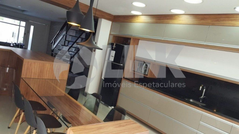 Imagem Imóvel com 3 Quartos à Venda, 144 m² em Mário Quintana - Porto Alegre