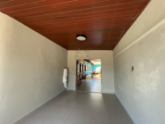 Imagem Casa com 4 Quartos à Venda, 204 m² em Barra Da Lagoa - Ubatuba
