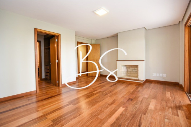Imagem Apartamento com 3 Quartos à Venda, 279 m² em Planalto - Gramado