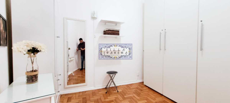 Imagem Apartamento com 2 Quartos à Venda, 90 m² em Copacabana - Rio De Janeiro