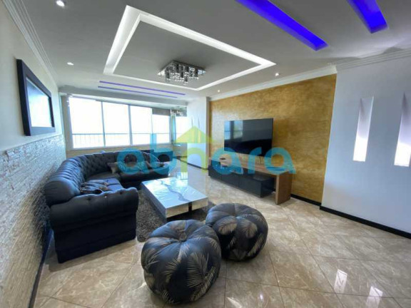 Apartamento com 3 Quartos à Venda, 155 m² em Copacabana - Rio De Janeiro