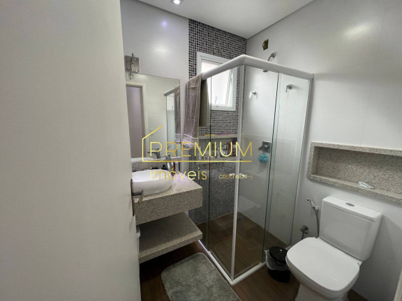 Imagem Casa com 3 Quartos à Venda, 505 m² em Medeiros - Jundiaí Imagem Casa com 3 Quartos à Venda, 505 m² em Medeiros - Jundiaí