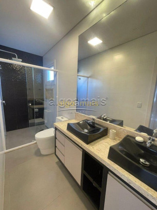 Imagem Casa com 3 Quartos à Venda, 200 m² em Centro - Xangri-lá