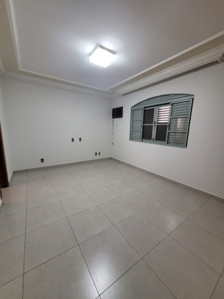 Imagem Casa com 3 Quartos para Alugar, 325 m² em Parque Campolim - Sorocaba Imagem Casa com 3 Quartos para Alugar, 325 m² em Parque Campolim - Sorocaba