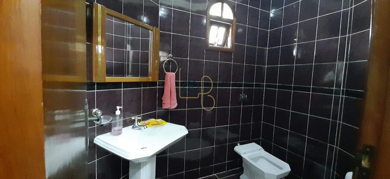 Imagem Casa com 3 Quartos à Venda, 220 m² em Santa Mônica - Londrina Imagem Casa com 3 Quartos à Venda, 220 m² em Santa Mônica - Londrina