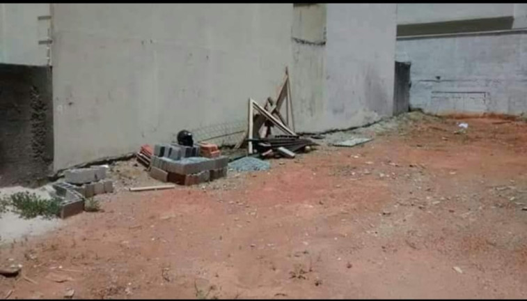 Imagem Terreno à Venda, 260 m² em Barranco - Taubaté