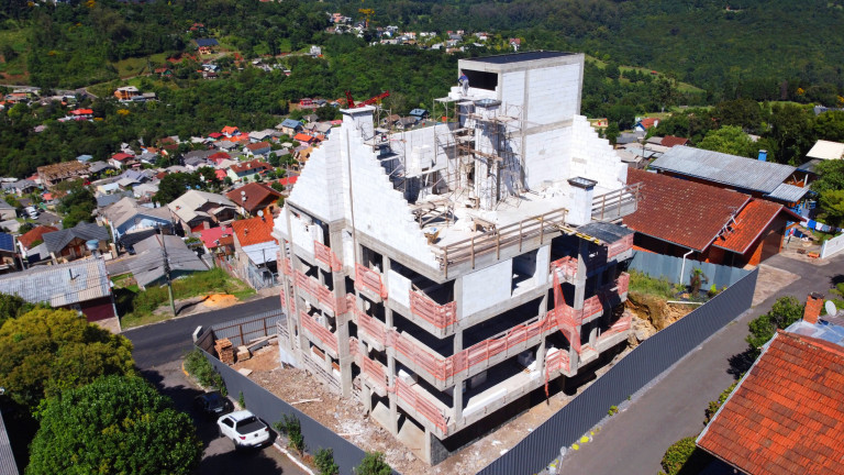 Imagem Apartamento com 2 Quartos à Venda, 71 m² em Floresta - Gramado