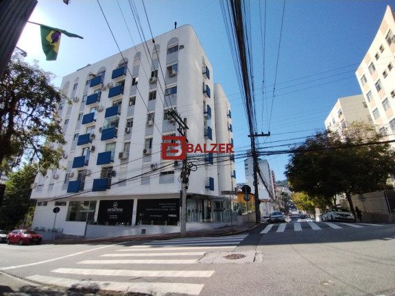 Imagem Apartamento com 2 Quartos à Venda, 130 m² em Centro - Florianópolis Imagem Apartamento com 2 Quartos à Venda, 130 m² em Centro - Florianópolis